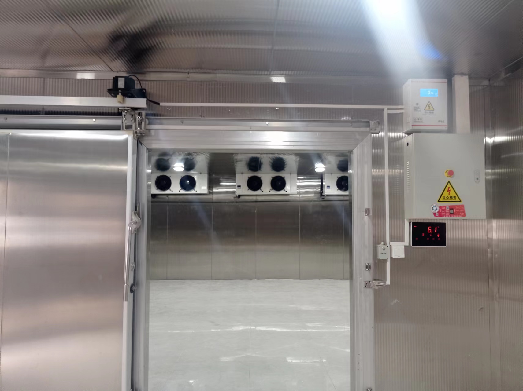 醫(yī)藥冷庫(kù)建造多少錢一個(gè)平方？/影響醫(yī)藥冷庫(kù)造價(jià)因素(圖1)