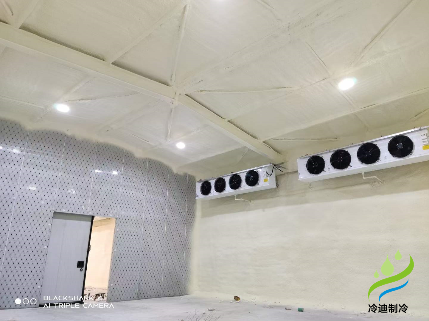 土建冷庫價(jià)格標(biāo)準(zhǔn)，土建冷庫的優(yōu)缺點(diǎn)有哪些？