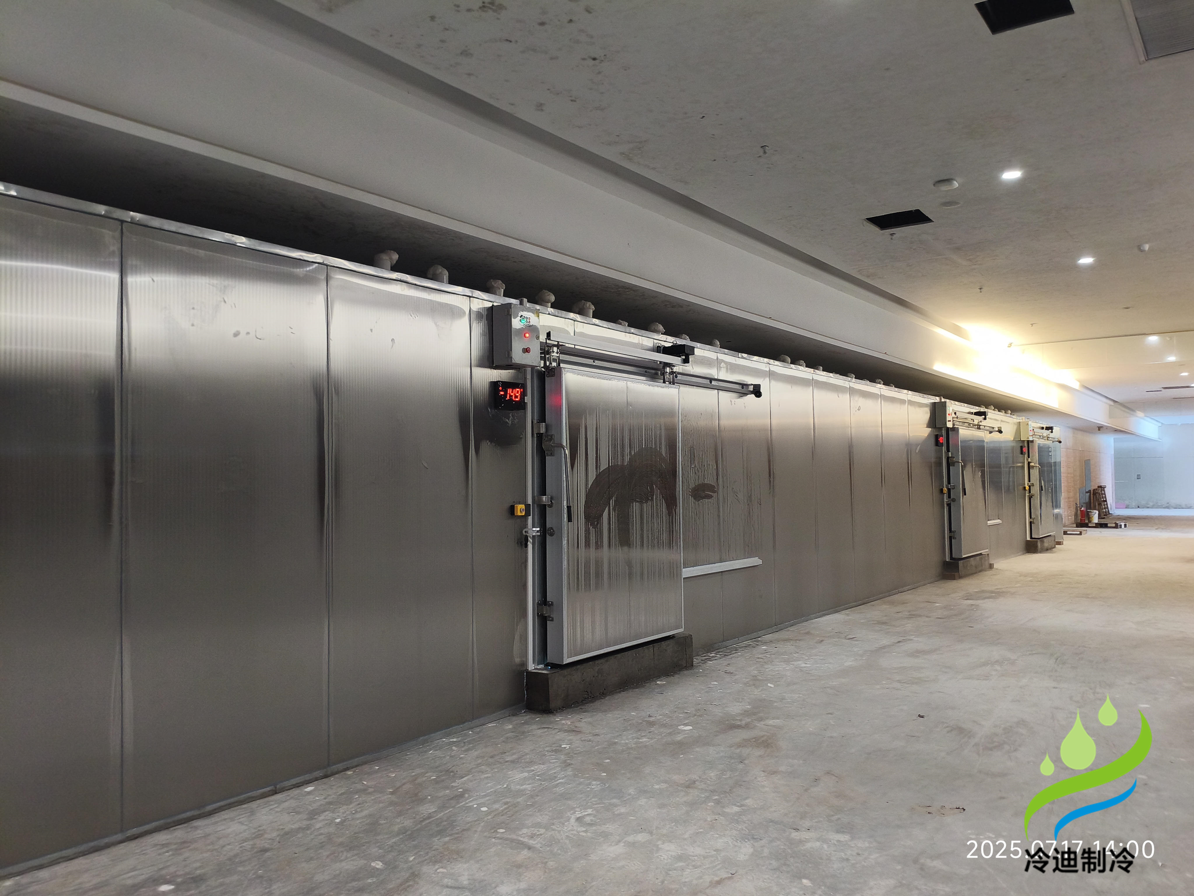 浙江年年紅集團1000立方相變蓄冷節能冷庫案例(圖3) 相變蓄冷不銹鋼冷庫